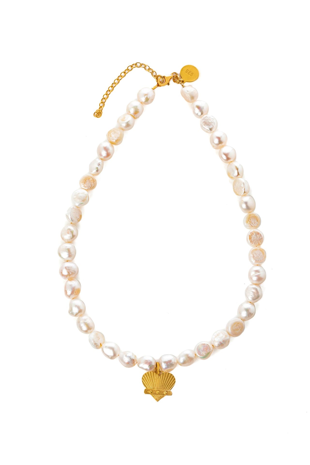 Chiara pearl necklace brass  by Pearl Martini